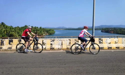 cycling-along-goa-beach-1